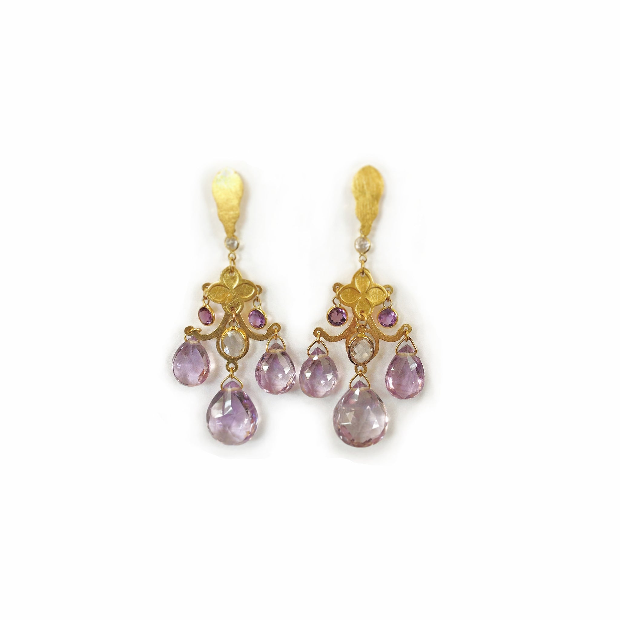 earrings for women, Anat gelbard, jewelry, designed jewelry, handcrafted jewellery, designed jewelry, gold earrings, gold earring with diamond, gold earring for women, rose gold ring, white gold earring, 18k gold earring, 22k gold earring, earring with diamond, gemstone earrings, pearl earring, gemstone jewelry, gem jewels, 