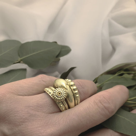 Anat gelbard, jewelry, designed jewelry, handcrafted jewelry, designed jewelry, gold ring, gold ring with diamond, gold ring for women, rose gold ring, white gold ring, 18k gold ring, 22k gold ring, ring with diamond, engagement rings, engagement rings for women, wedding rings for women, gemstone rings, pearl ring, gemstone jewelry, gem jewels,