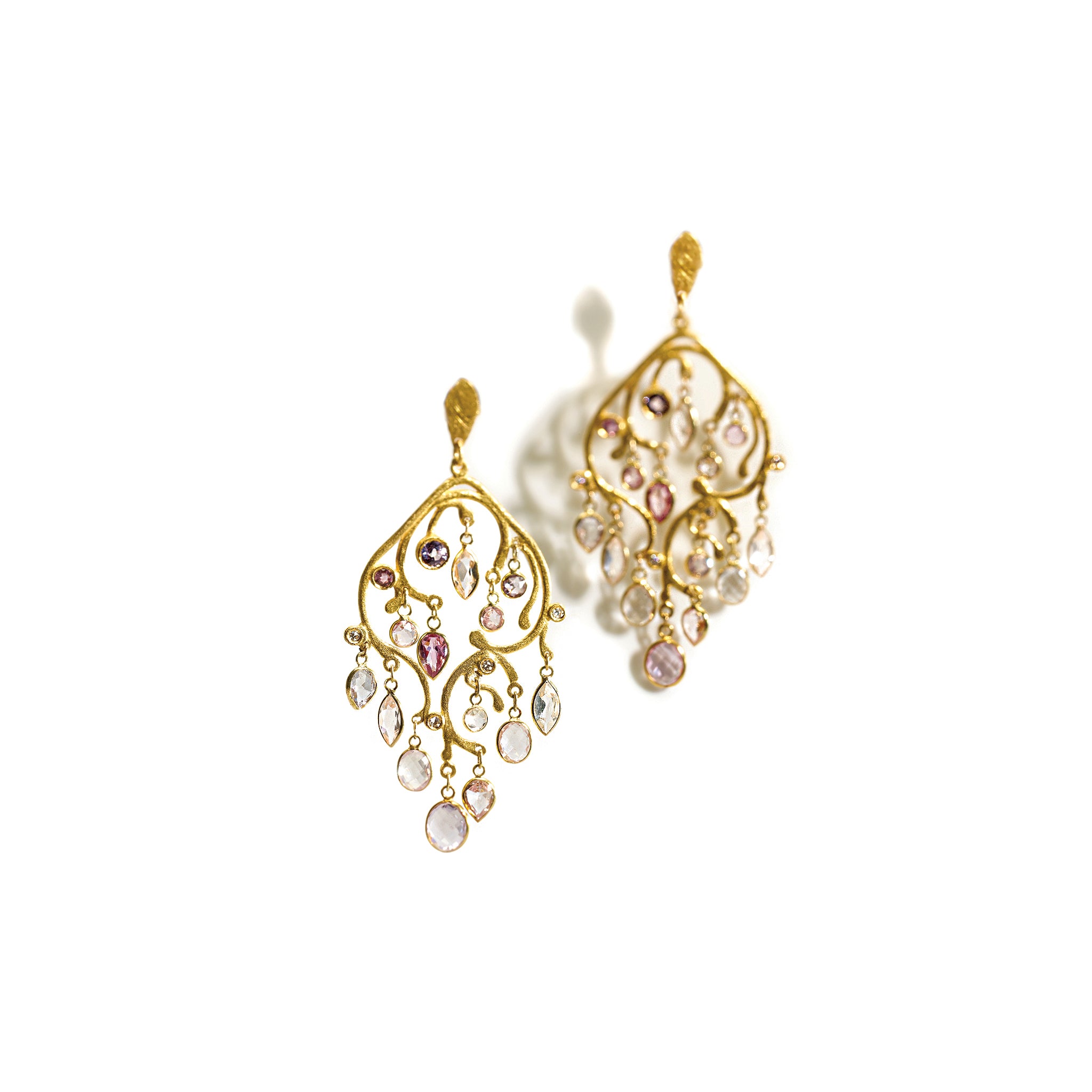 earrings for women, Anat gelbard, jewelry, designed jewelry, handcrafted jewellery, designed jewelry, gold earrings, gold earring with diamond, gold earring for women, rose gold ring, white gold earring, 18k gold earring, 22k gold earring, earring with diamond, gemstone earrings, pearl earring, gemstone jewelry, gem jewels, 