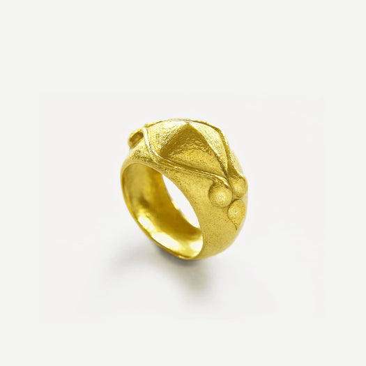 Anat gelbard, jewelry, designed jewelry, handcrafted jewellery, designed jewelry, gold ring, gold ring with diamond, gold ring for women, rose gold ring, white gold ring, 18k gold ring, 22k gold ring, ring with diamond, engagement rings, engagement rings for women, wedding rings for women, gemstone rings, pearl ring, gemstone jewelry, gem jewels, 