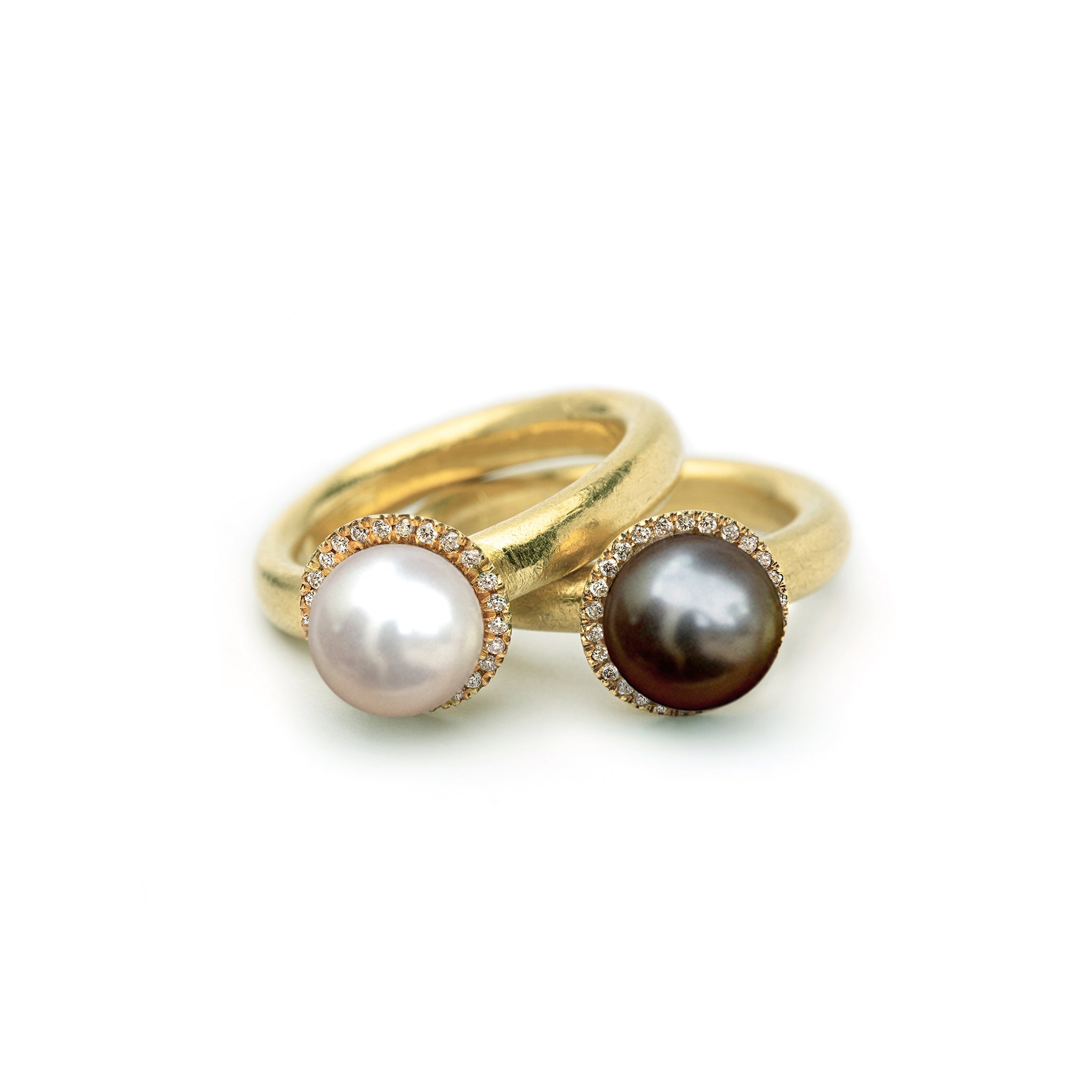 Anat gelbard, jewelry, designed jewelry, handcrafted jewellery, designed jewelry, gold ring, gold ring with diamond, gold ring for women, rose gold ring, white gold ring, 18k gold ring, 22k gold ring, ring with diamond, engagement rings, engagement rings for women, wedding rings for women, gemstone rings, pearl ring, gemstone jewelry, gem jewels,